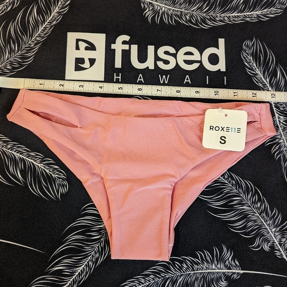 Fused Hawaii Hamoa bottoms - Picture 1 of 1